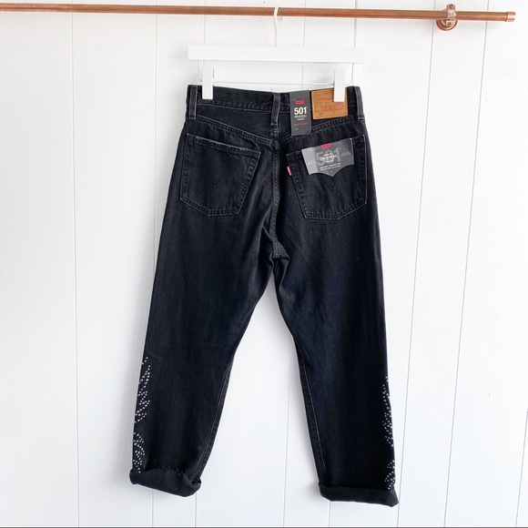 NWT Levi’s 501 Crop Studded Canyon Jeans - Picture 7 of 7